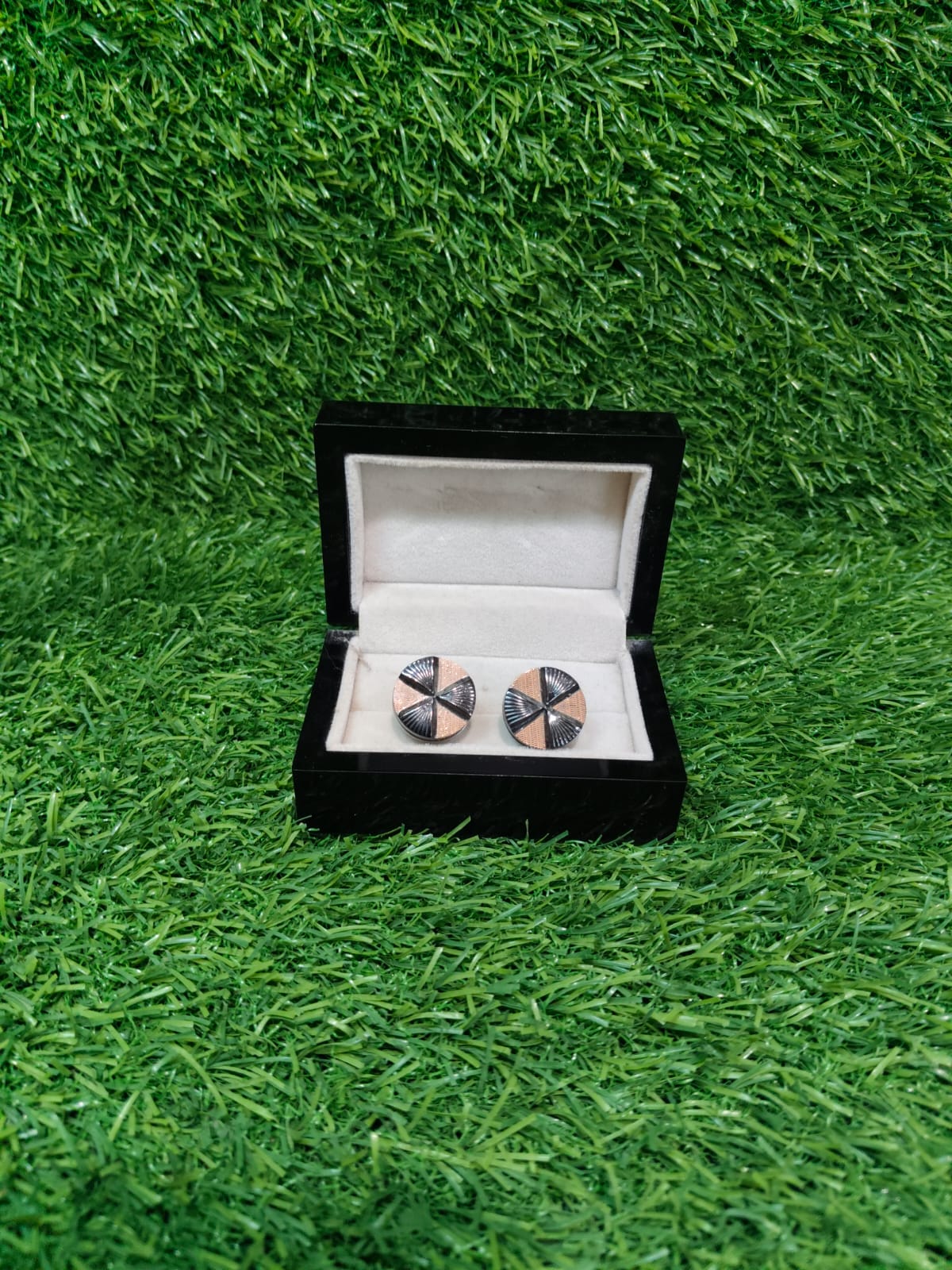 S5 CUFFLINKS STUD - Image 1