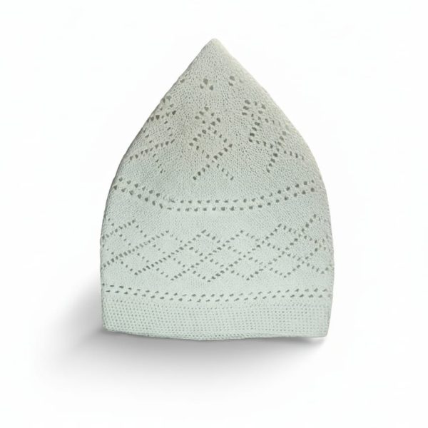 WHITE KNITTING PRAYER CAP