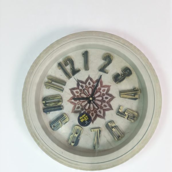 HERITAGE CLOCK WALL