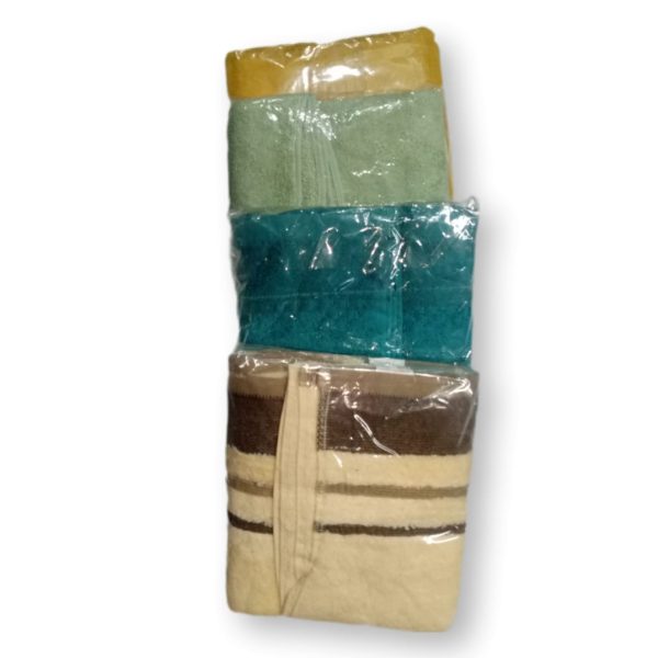 SALEEM TOWEL FB 20-40 PER PIECE