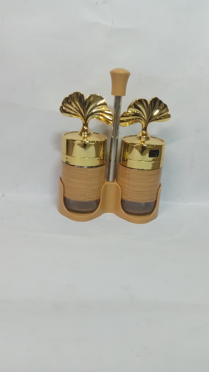 WhatsApp Image 2025-10-10 at 21.29.29_4e3f336f WOOD GOLD COLOR SALT PEPPER 2PC SET - Image 1
