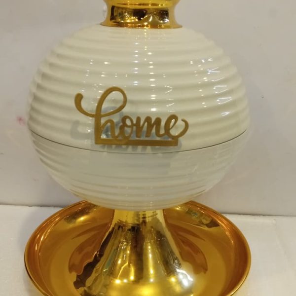 GOLD DECORATION MEDIUM