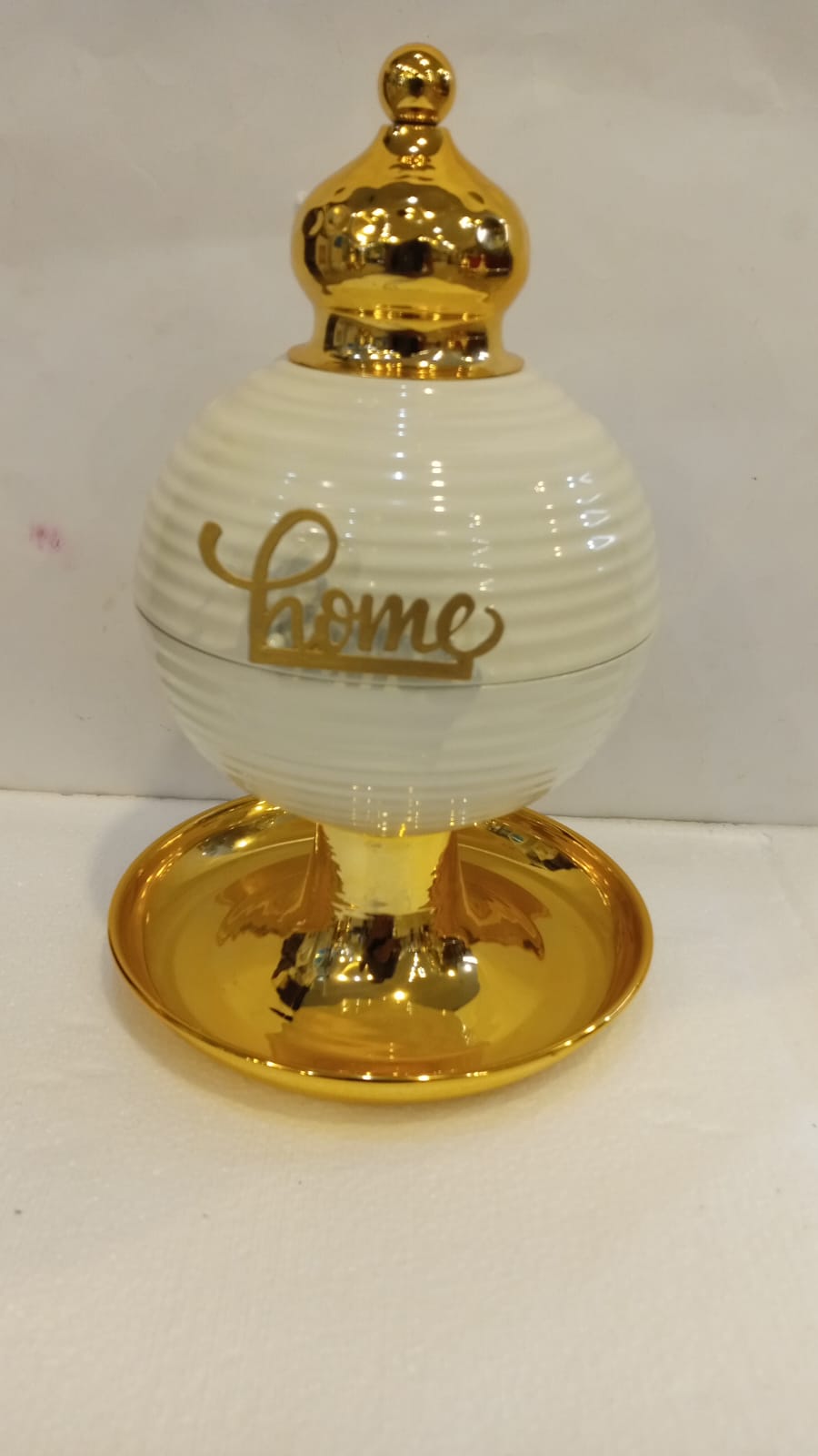 WhatsApp Image 2025-10-12 at 16.44.38_106ecef5 GOLD DECORATION SMALL - Image 1