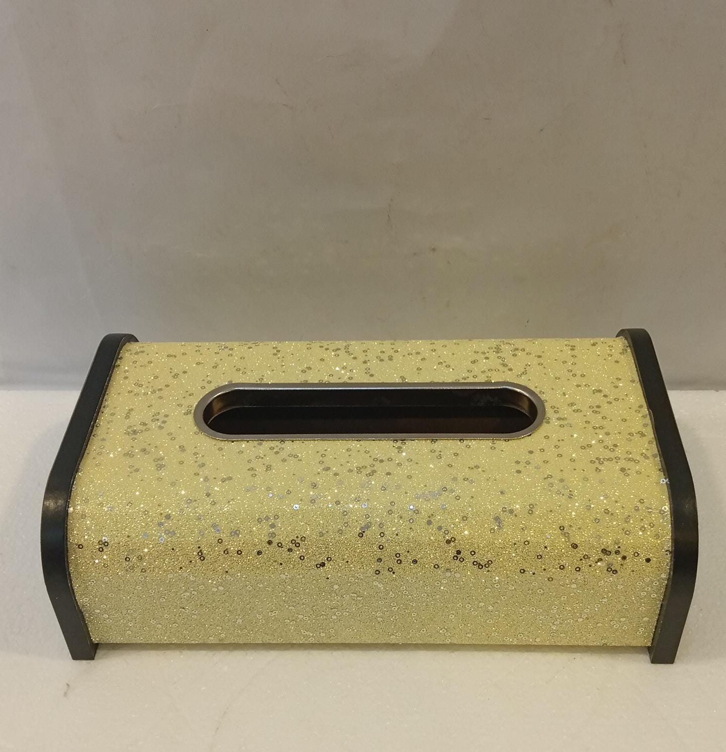 WhatsApp Image 2025-10-13 at 17.05.47_dede32d6 TISSUE BOX 4295 - Image 1