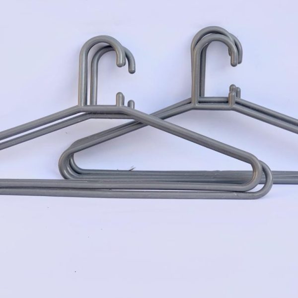 I.M.K GREY HANGER 6PCS